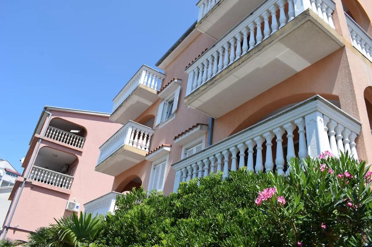Apartments Lavanda Novi Vinodolski 0*, Crikvenica Kroatien