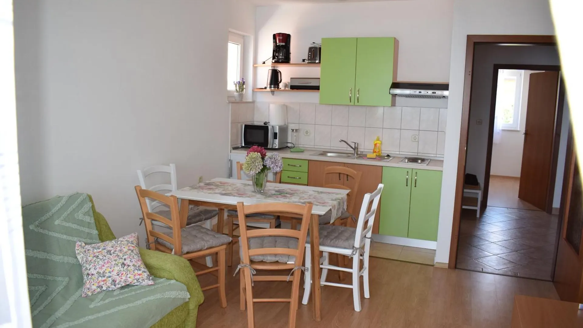 Apartments Lavanda Novi Vinodolski Kroatien