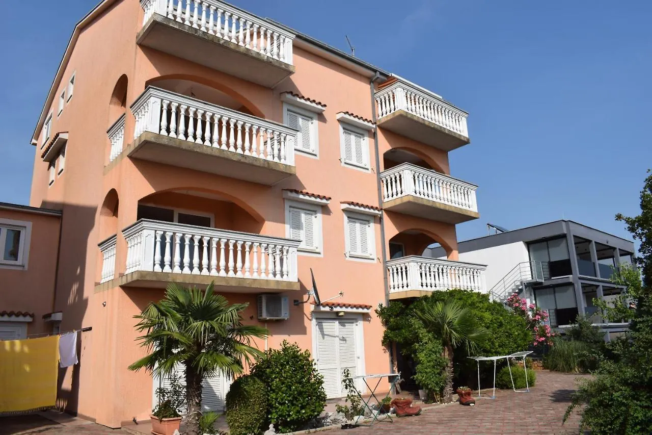 Apartments Lavanda  Crikvenica